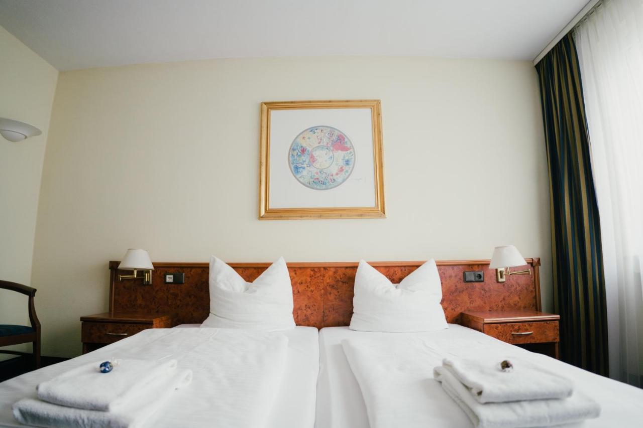 Altstadt Hotel St. Georg Дюселдорф Екстериор снимка